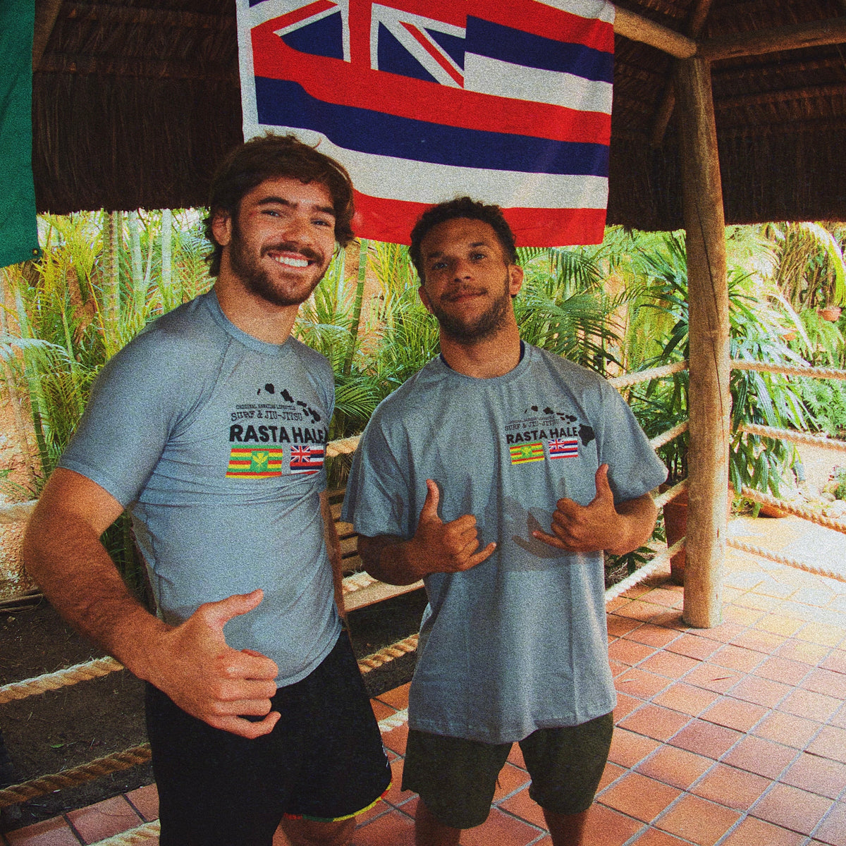 Hawaiian Life Trio - Camisa + Grappling Costume